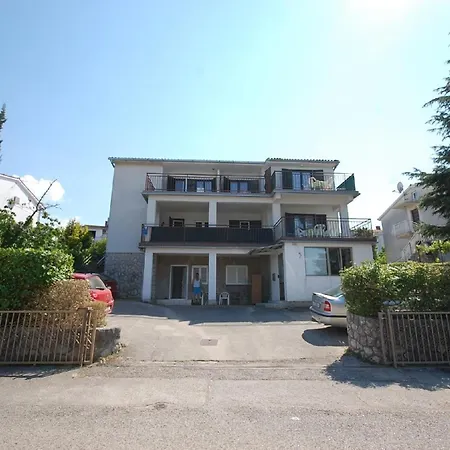 Apartment Fuer 4 Personen Ca 40 Qm In Njivice, Kvarner Bucht Krk