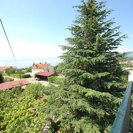 Apartment Fuer 4 Personen Ca 40 Qm In Njivice, Kvarner Bucht Krk