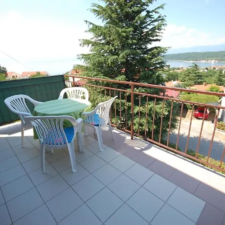 Fuer 4 Personen Ca 40 Qm In Njivice, Kvarner Bucht Krk Apartment