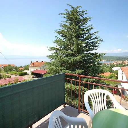 Apartment Fuer 4 Personen Ca 40 Qm In Njivice, Kvarner Bucht Krk *